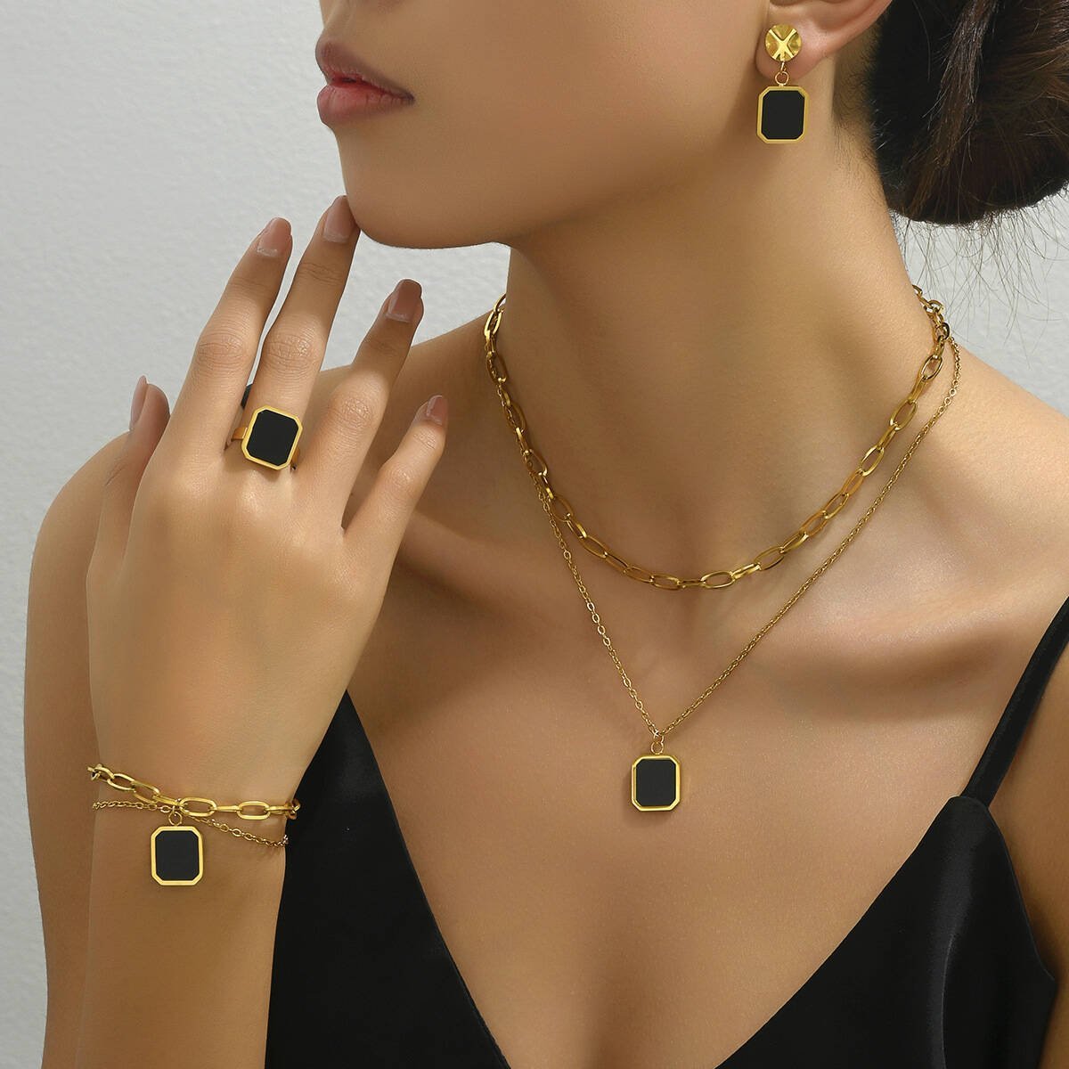 Black Square Double-Sided Gold-Plated Layered Necklace, Earring, Ring & Bracelet Set – Fashionable Premium Accessories
