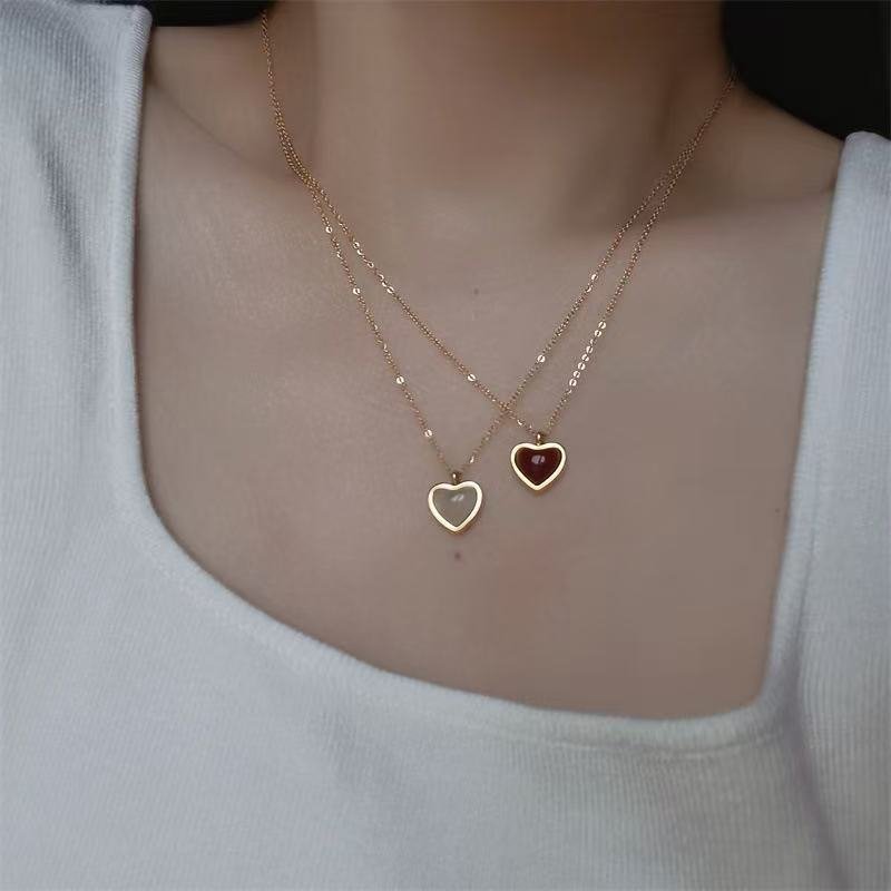 Gold-Plated Clavicle Necklace – Fashionable and Elegant Jewelry Accessory
