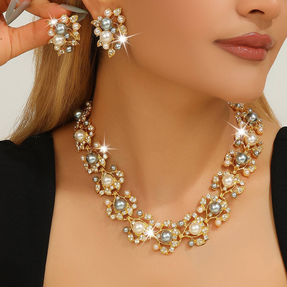 Vintage Faux Pearl Flower Necklace & Earring Set – New Year Accessory, Fashionable & Versatile