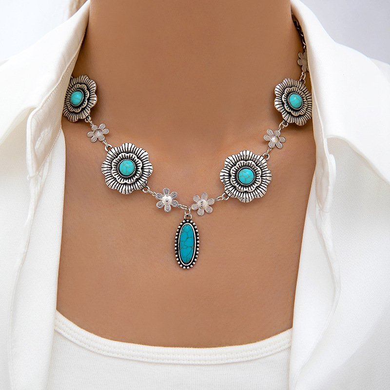Bohemian Vintage Necklace, Turquoise Beach Collarbone Chain – Fashionable Women's Jewelry