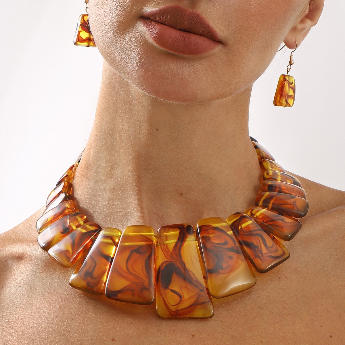 Vintage Bold Statement Jewelry Set – Resin Earring & Necklace Set, Women's Accessories