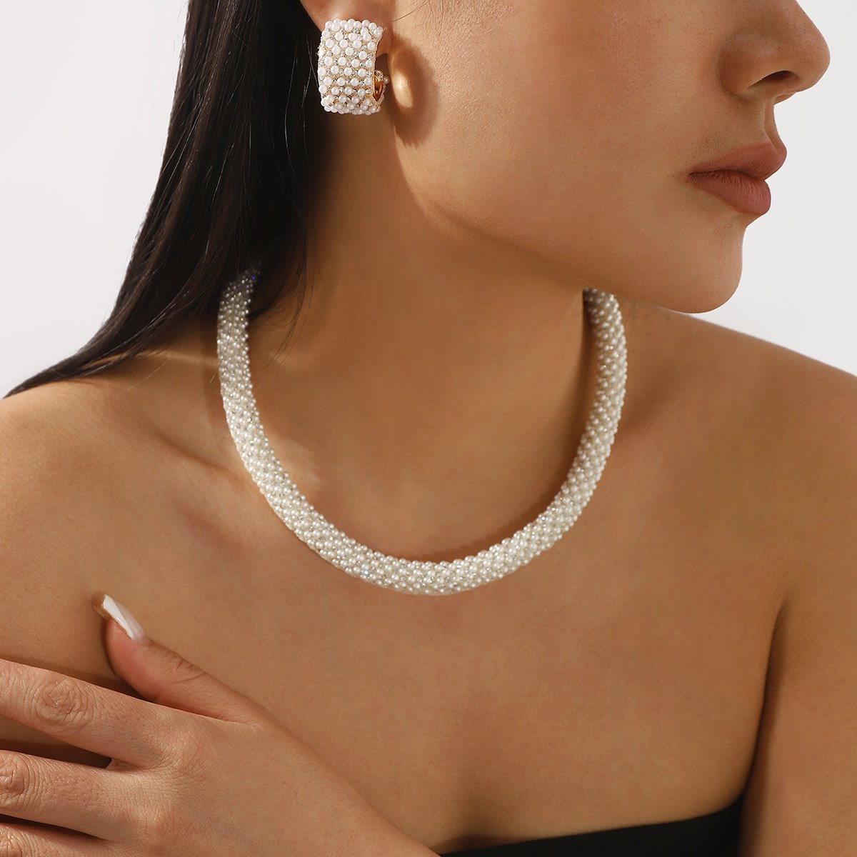 Women's Fashion Pearl Earring & Necklace Jewelry Set – Minimalist Wedding Accessories