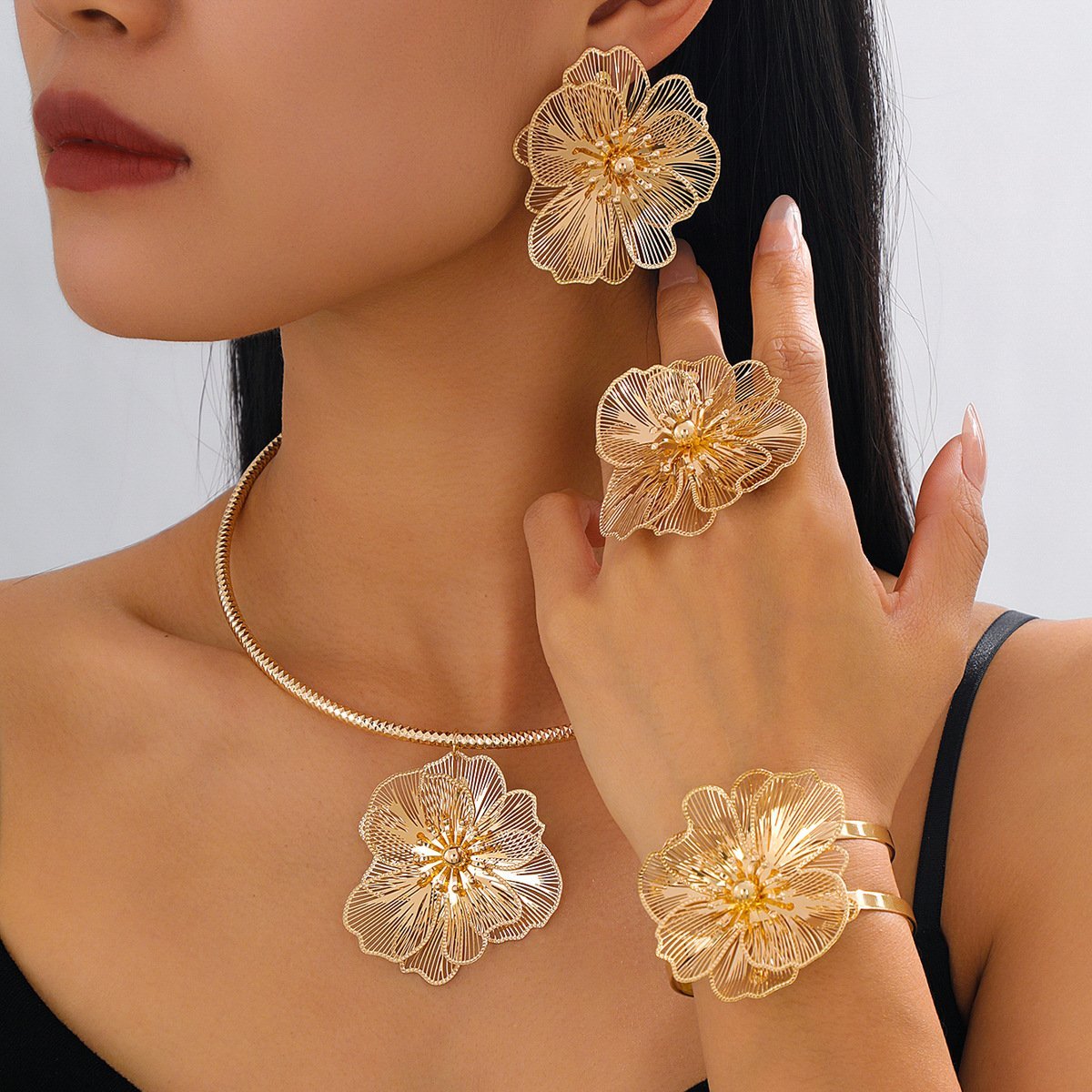 Pleated Metal Flower Gold-Plated Earring, Necklace, Bracelet & Ring Jewelry Set – Unique & Fashionable