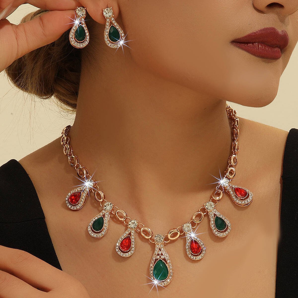 Vintage Diamond-Inlaid Earring & Necklace Set – Women's Wedding Banquet Accessory, Fashion Matching